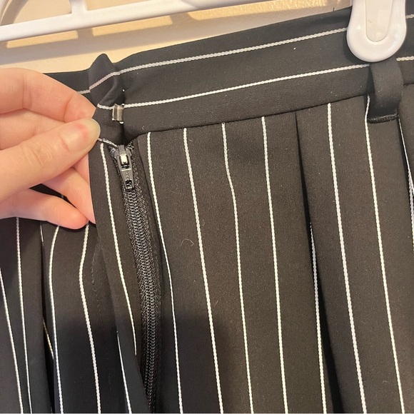 Babaton Modesta Pants - Picture 6 of 7